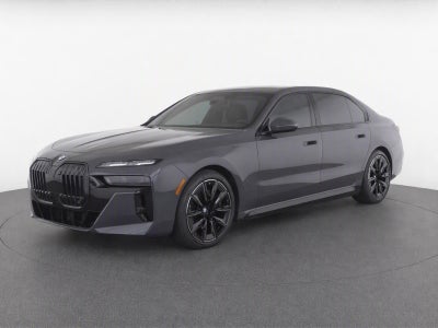2023 BMW 7 Series 740i