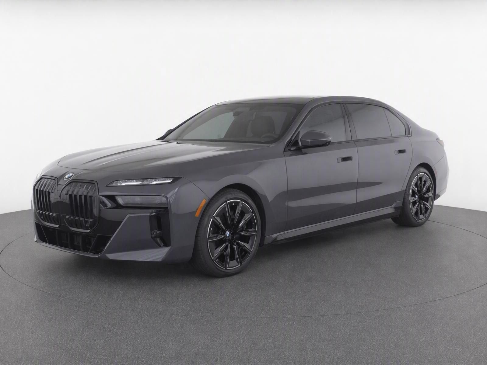 2023 BMW 7 Series 740i