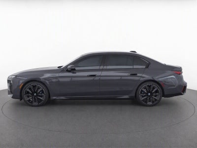 2023 BMW 7 Series 740i