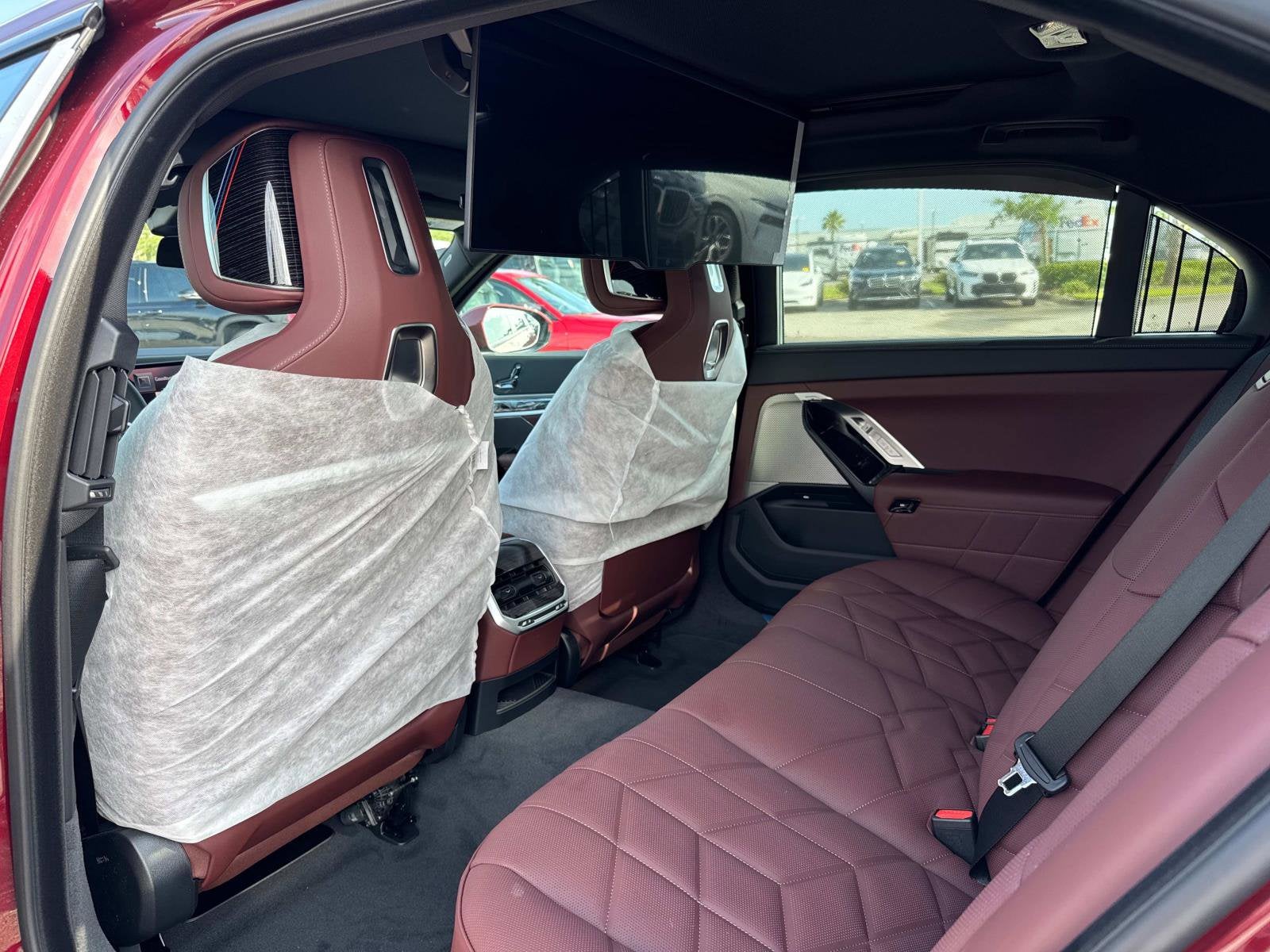 2025 BMW 7 Series 740i