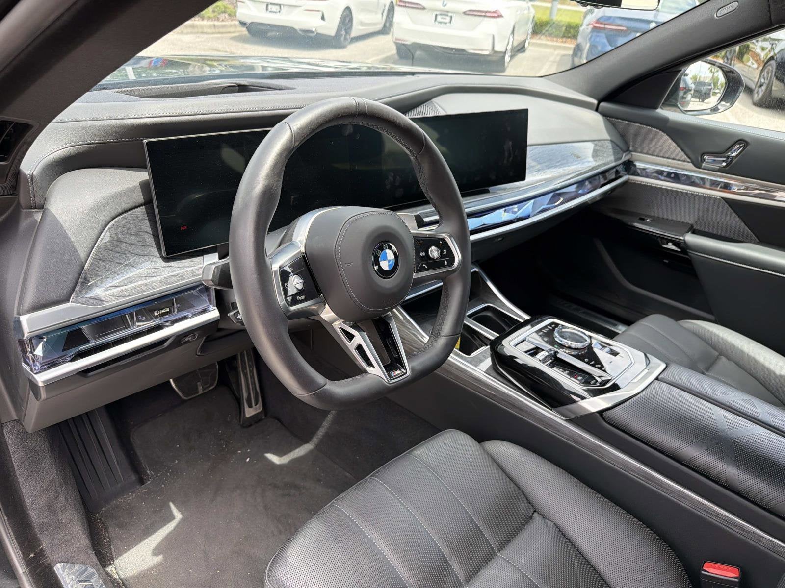 2025 BMW 7 Series 740i xDrive