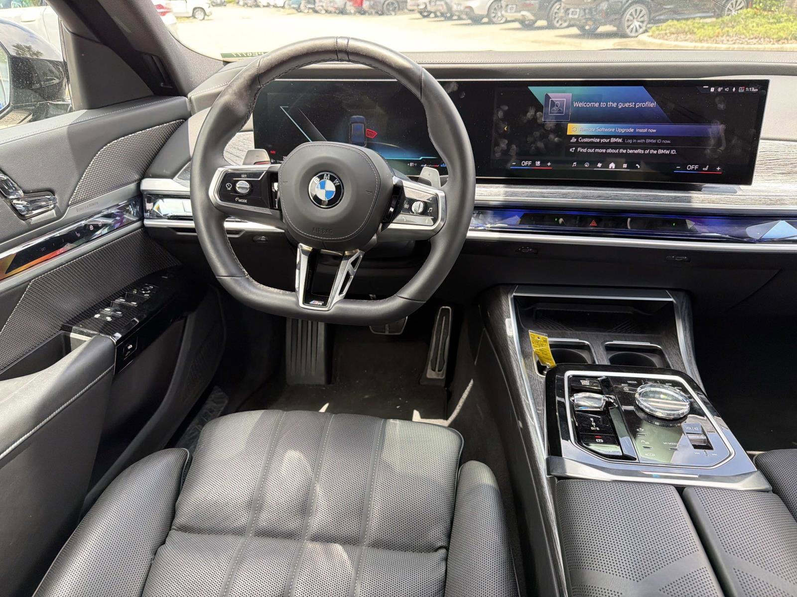 2025 BMW 7 Series 740i xDrive