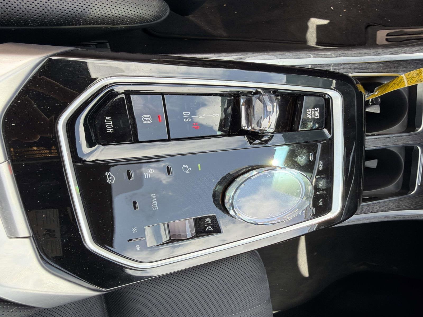 2025 BMW 7 Series 740i xDrive