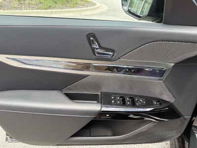 2025 BMW 7 Series 740i xDrive