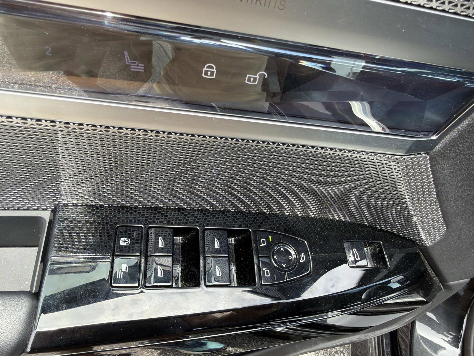 2025 BMW 7 Series 740i xDrive