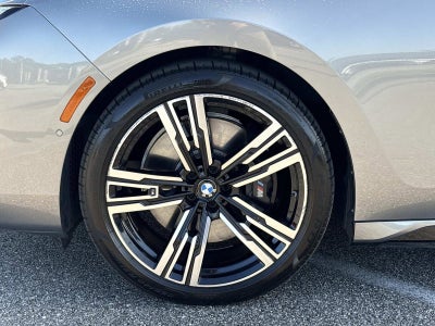 2023 BMW 7 Series 760i xDrive