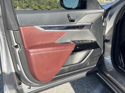 2023 BMW 7 Series 760i xDrive