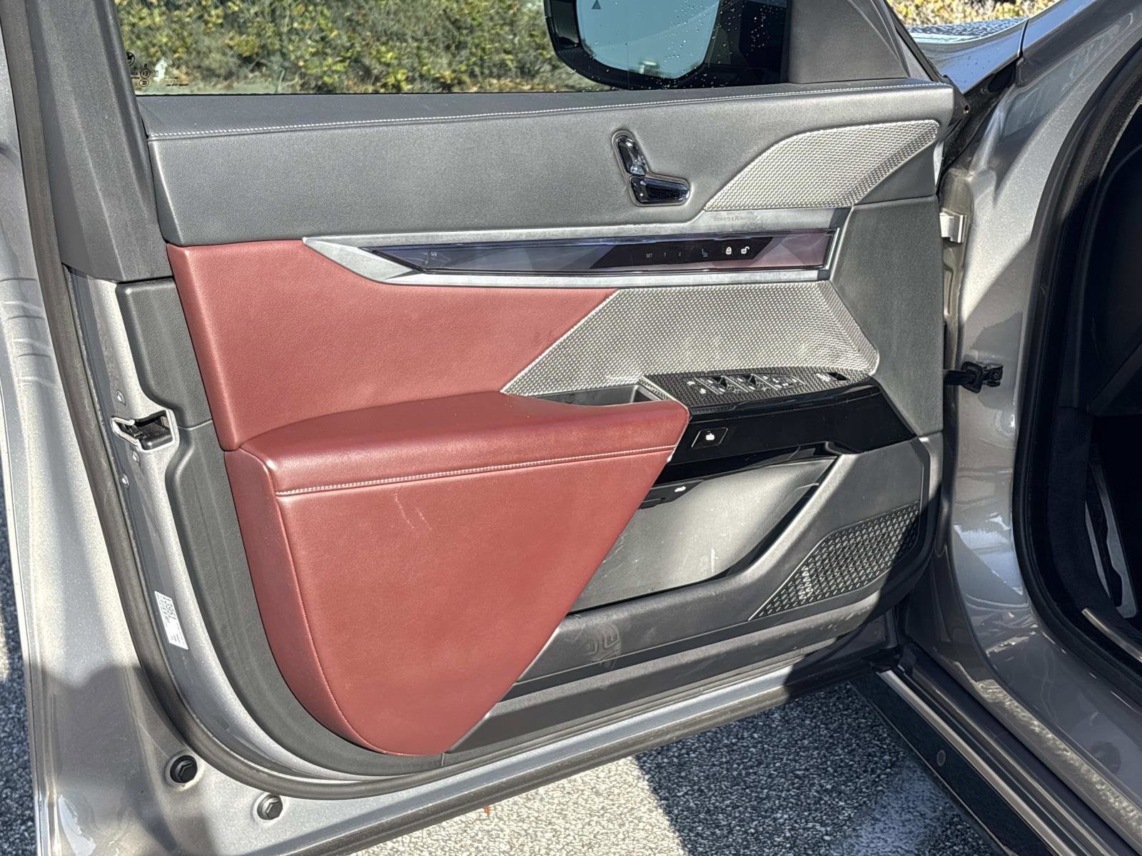 2023 BMW 7 Series 760i xDrive