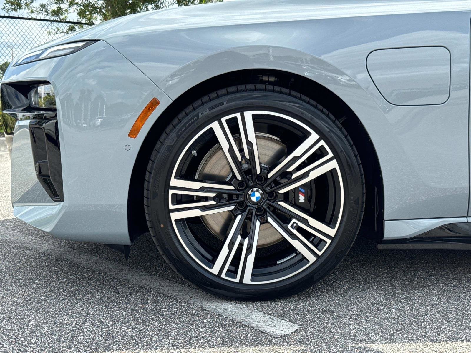 2025 BMW 7 Series 750e xDrive