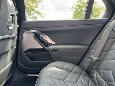 2025 BMW 7 Series 750e xDrive