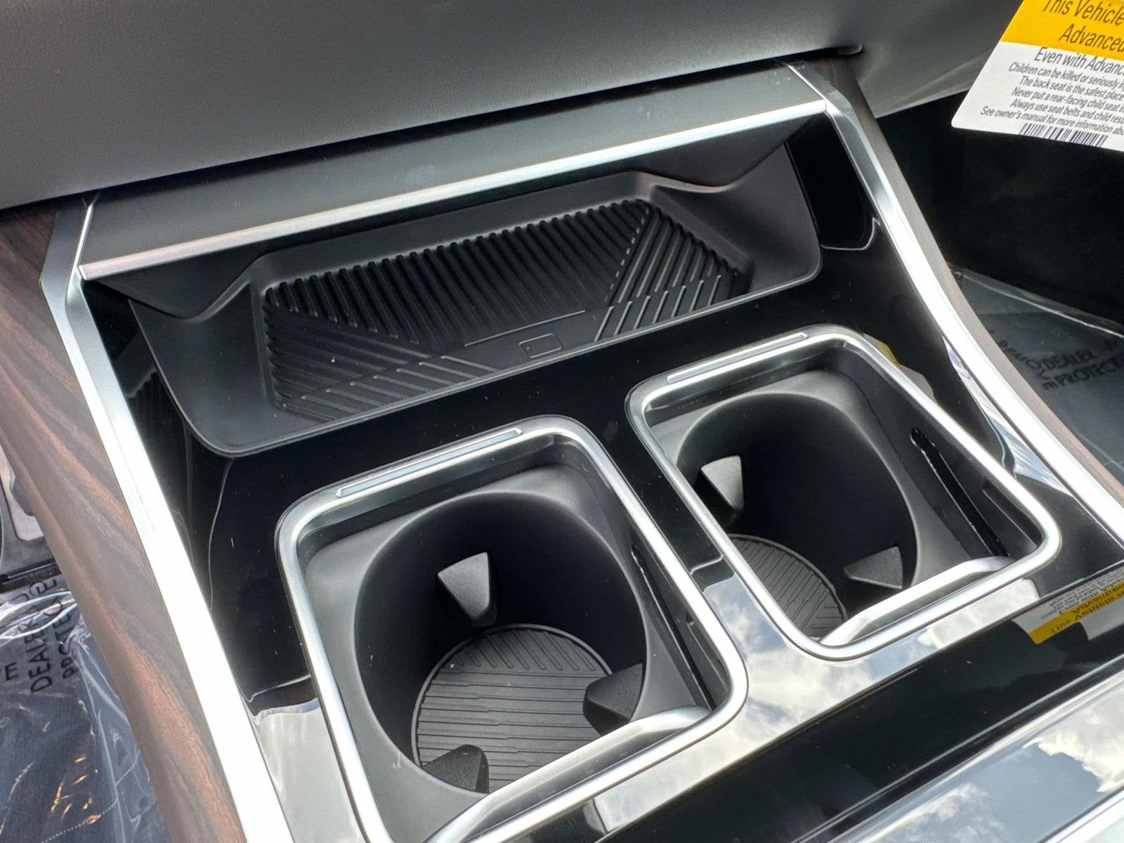 2025 BMW 7 Series 750e xDrive