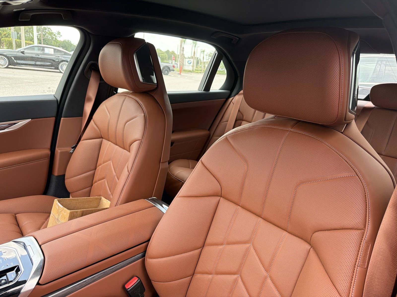 2026 BMW 7 Series 750e xDrive
