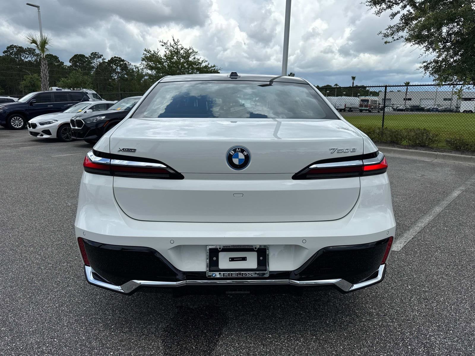 2025 BMW 7 Series 750e xDrive