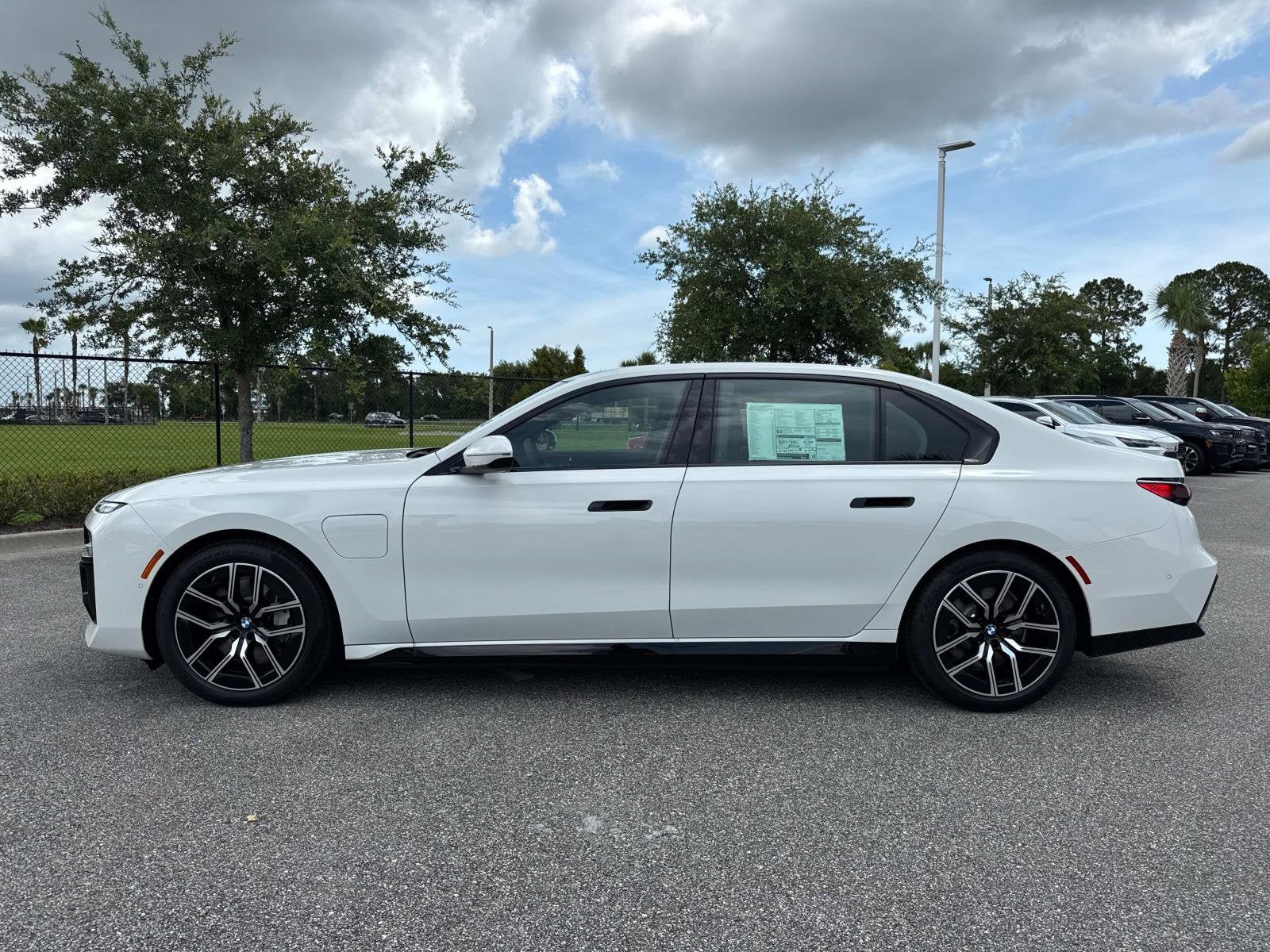 2025 BMW 7 Series 750e xDrive