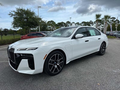 2025 BMW 7 Series 750e xDrive