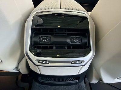 2026 BMW 7 Series 750e xDrive