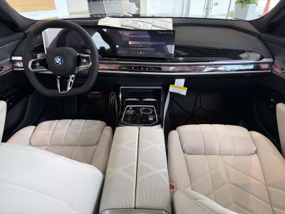 2026 BMW 7 Series 750e xDrive