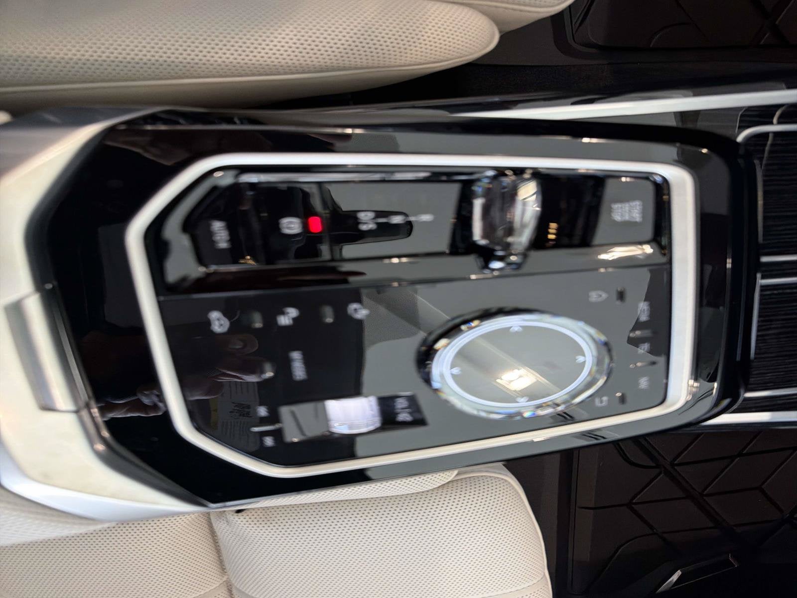 2026 BMW 7 Series 750e xDrive