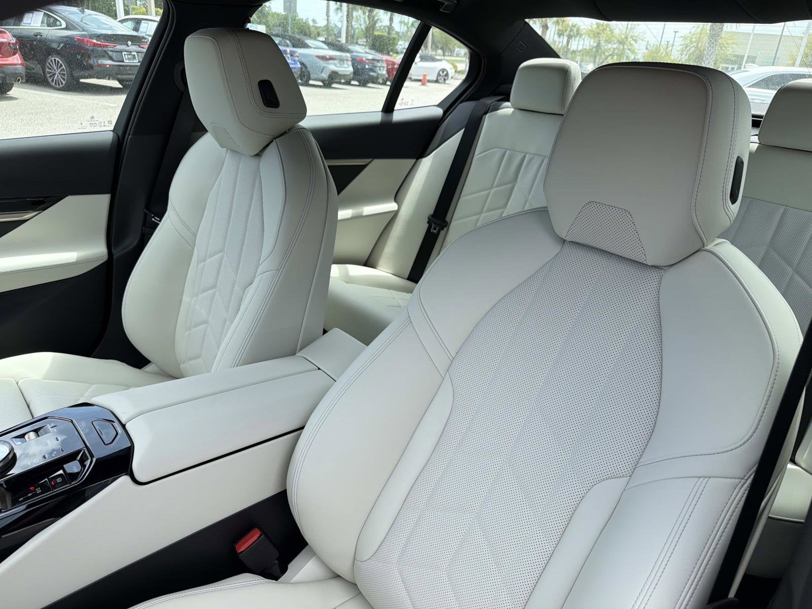 2026 BMW 5 Series 530i