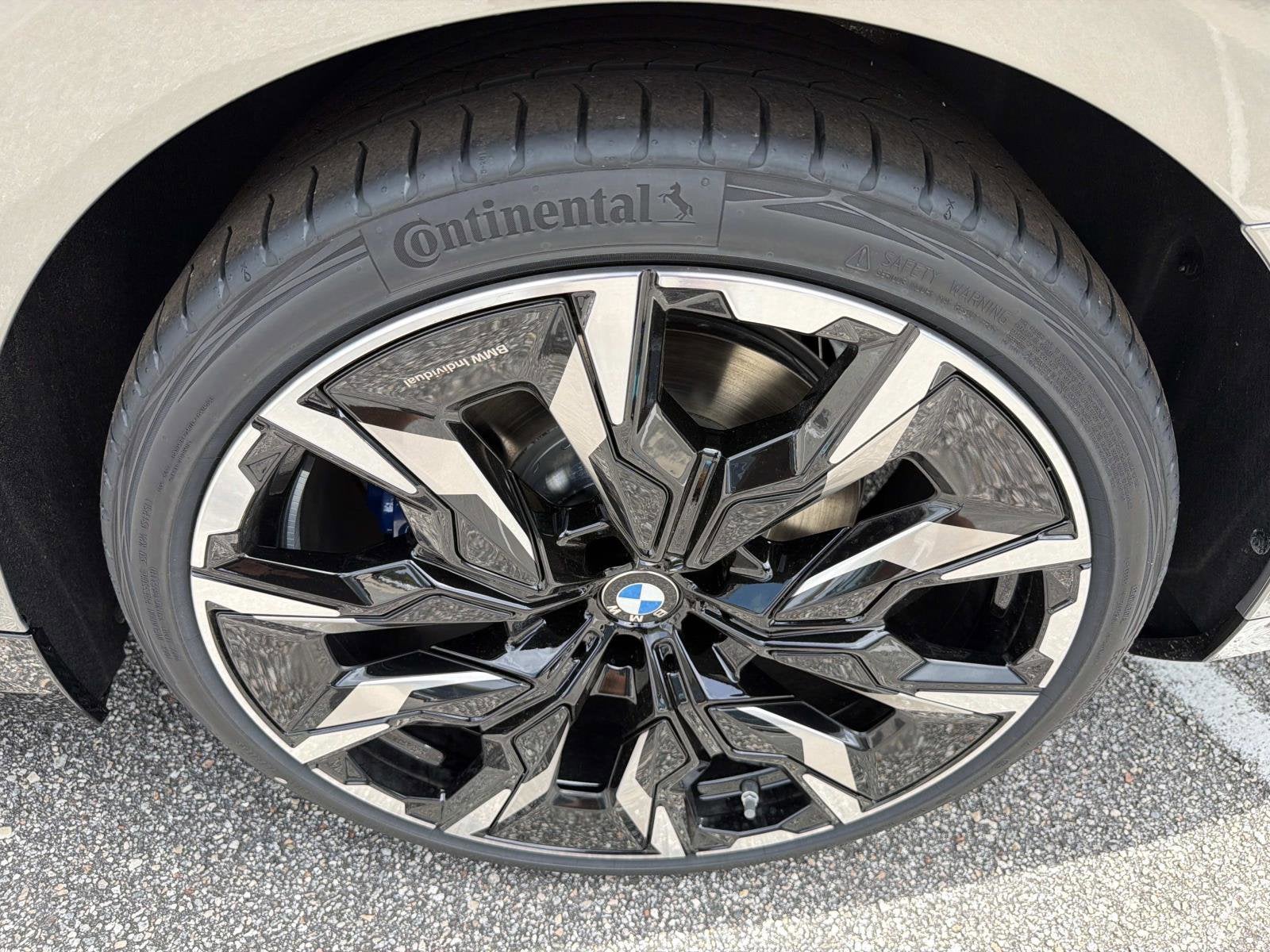 2026 BMW 5 Series 530i