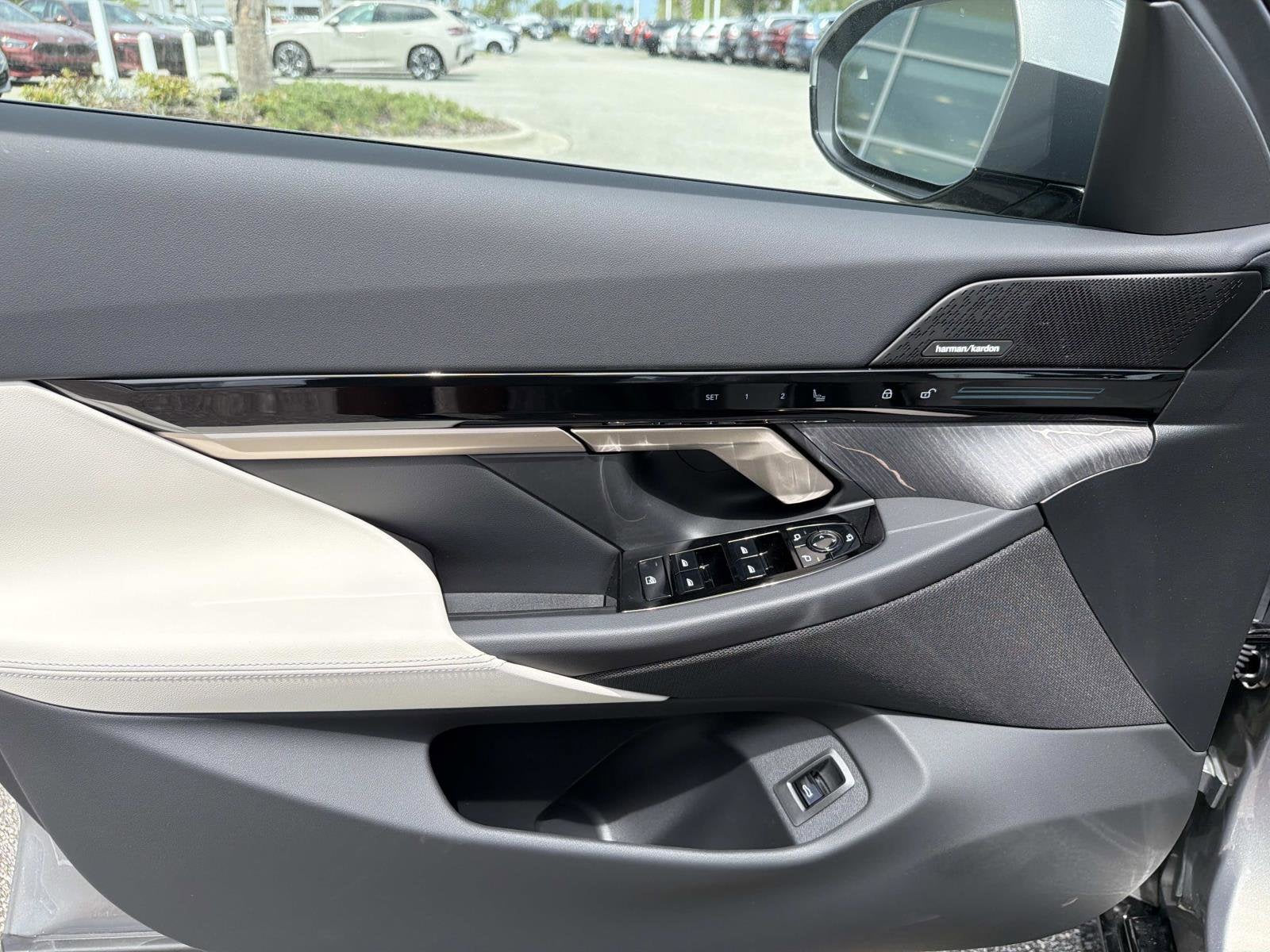 2026 BMW 5 Series 530i