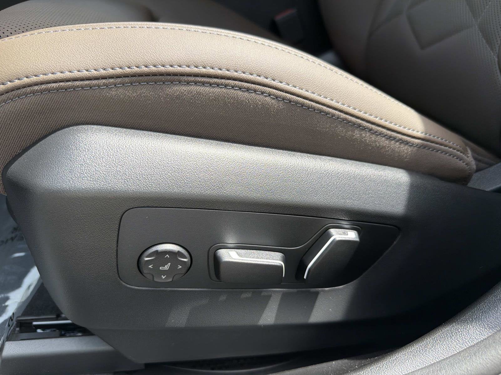 2026 BMW 5 Series 530i