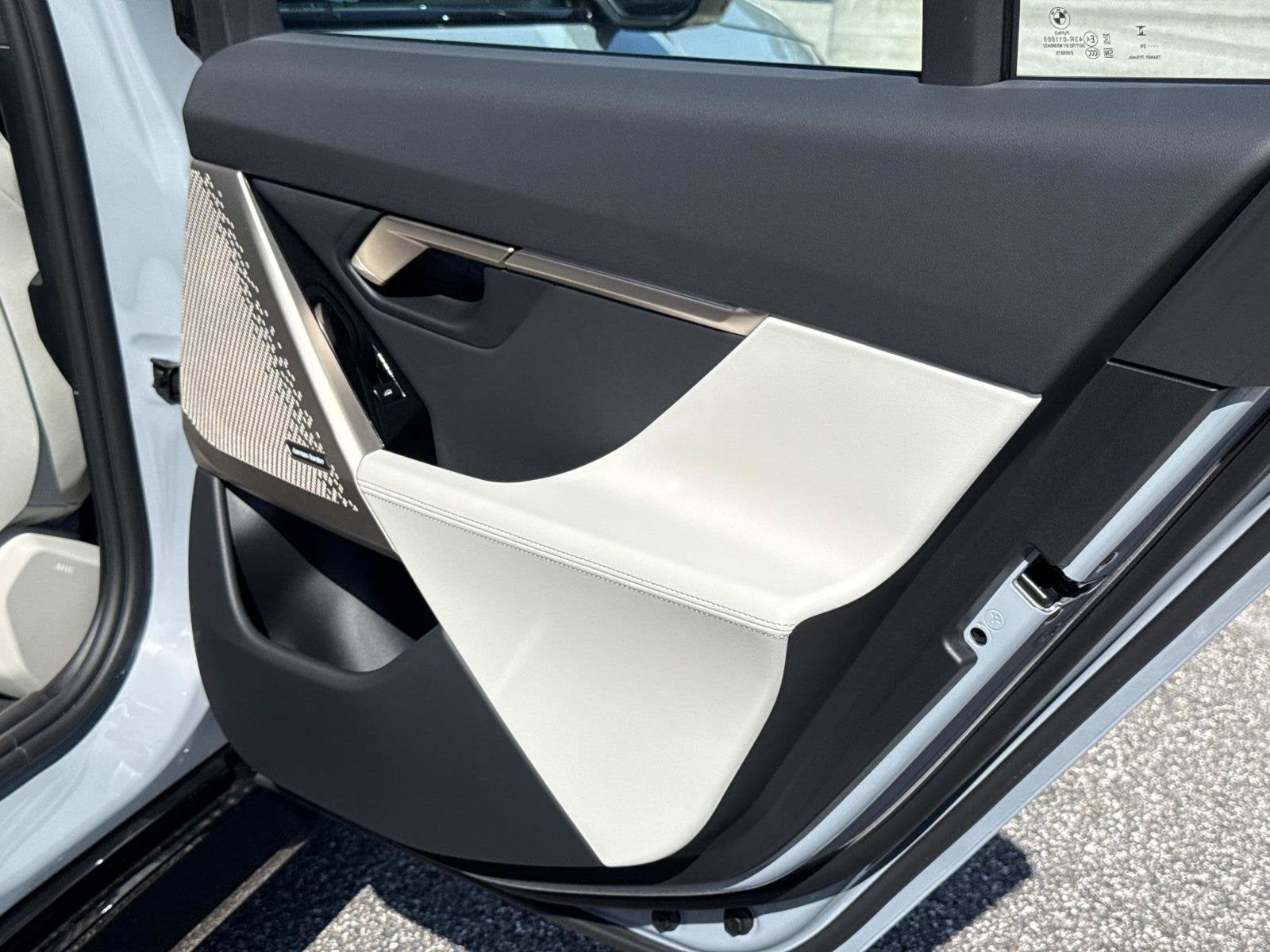 2027 BMW 5 Series 530i