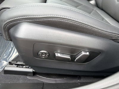 2026 BMW 5 Series 530i