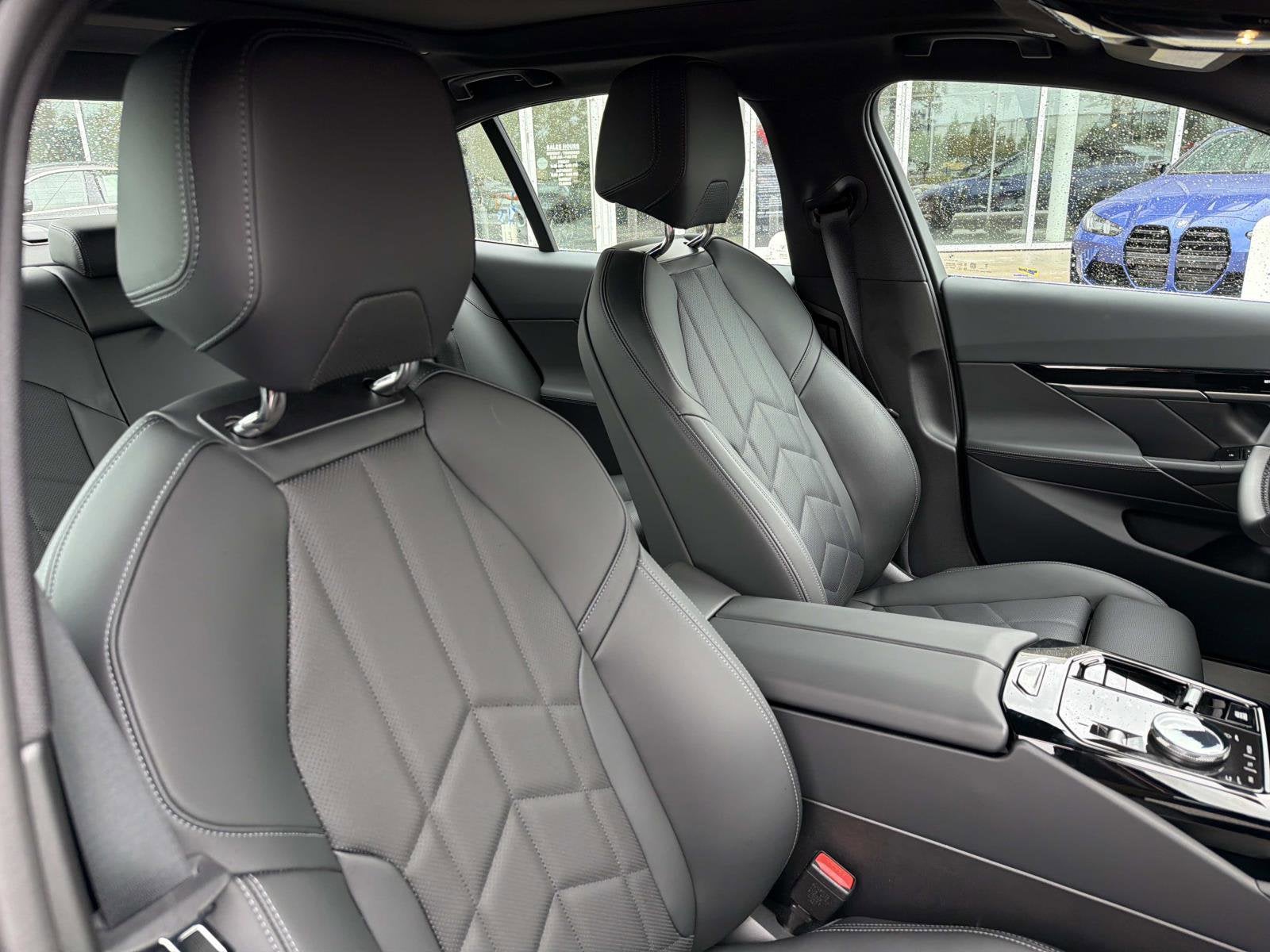 2026 BMW 5 Series 530i