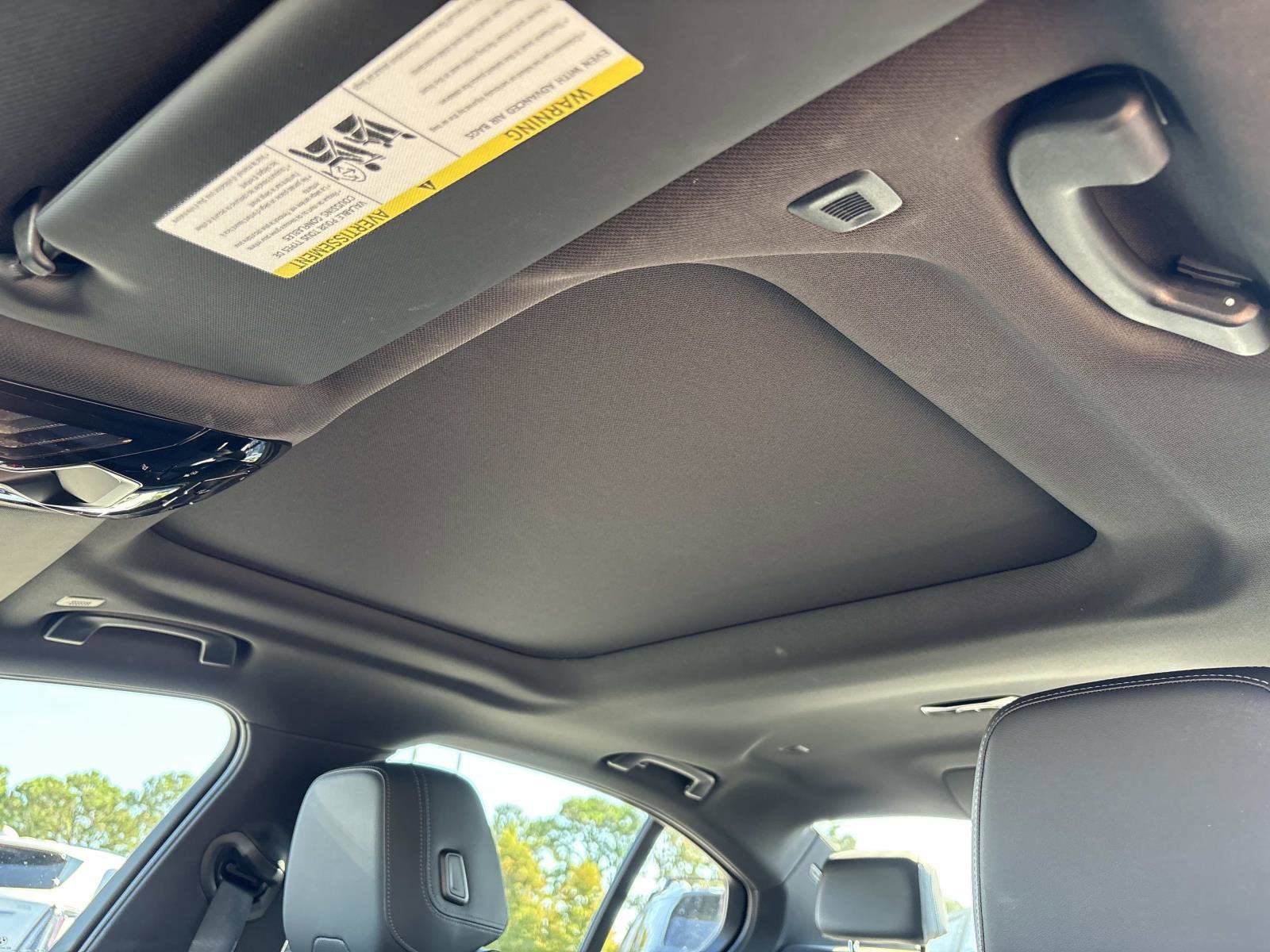 2025 BMW 5 Series 530i