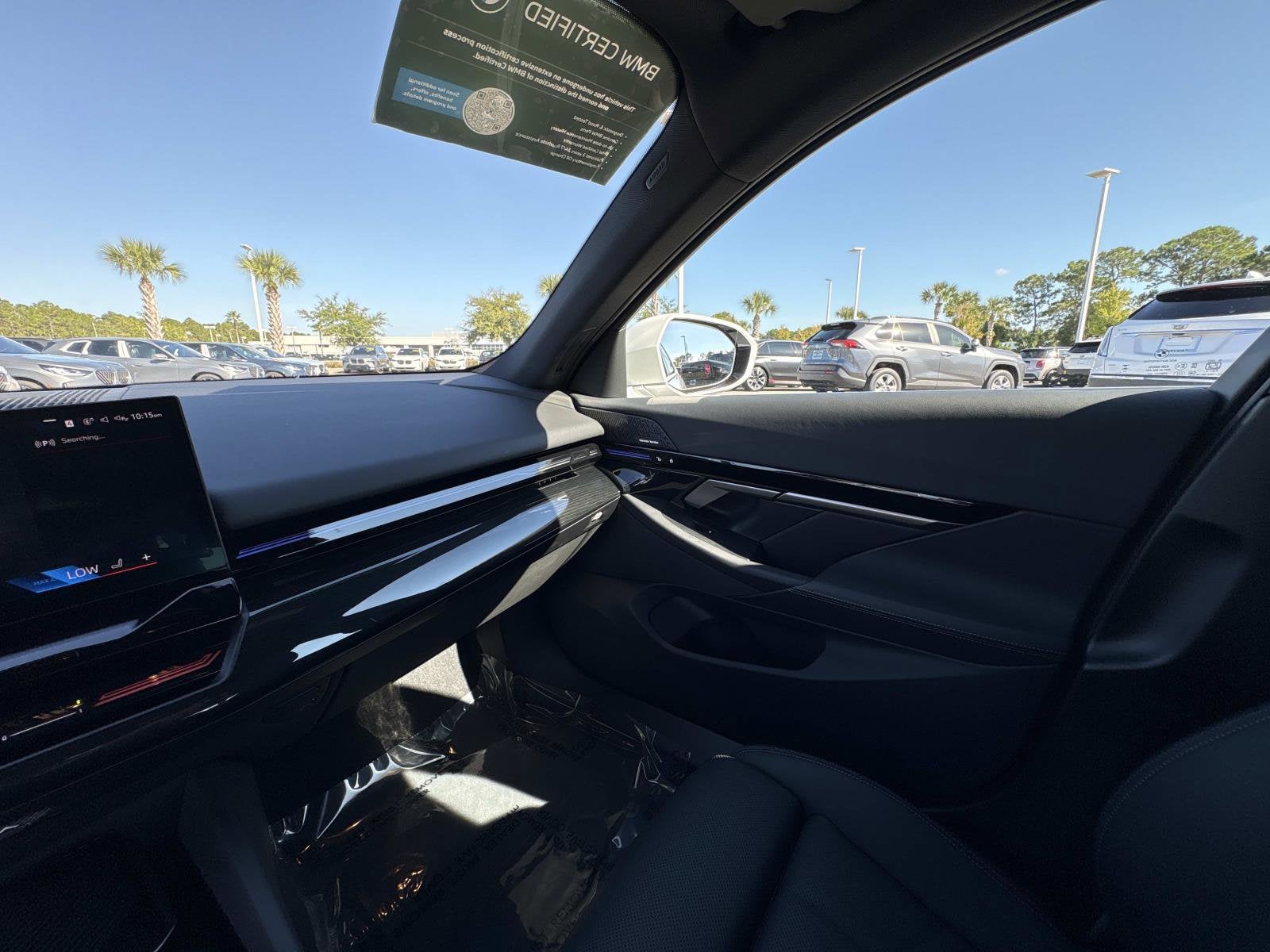 2025 BMW 5 Series 530i