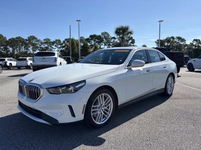 2025 BMW 5 Series 530i