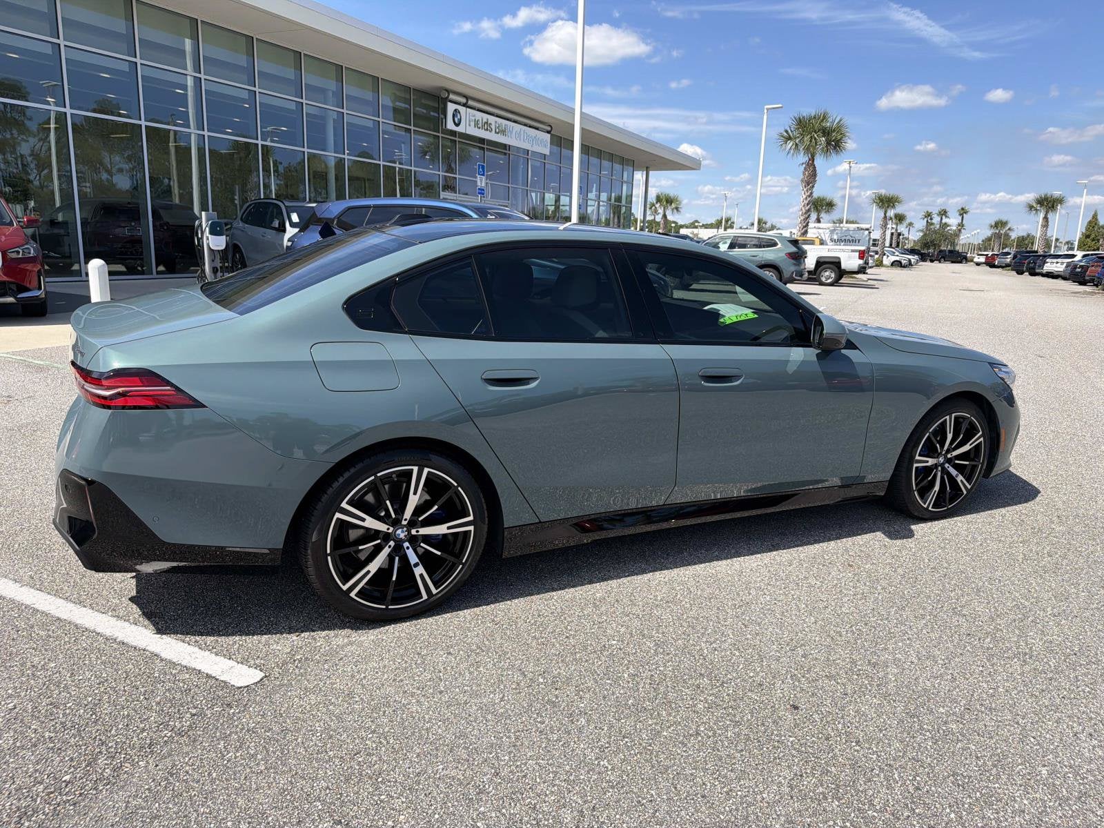 2024 BMW 5 Series 530i