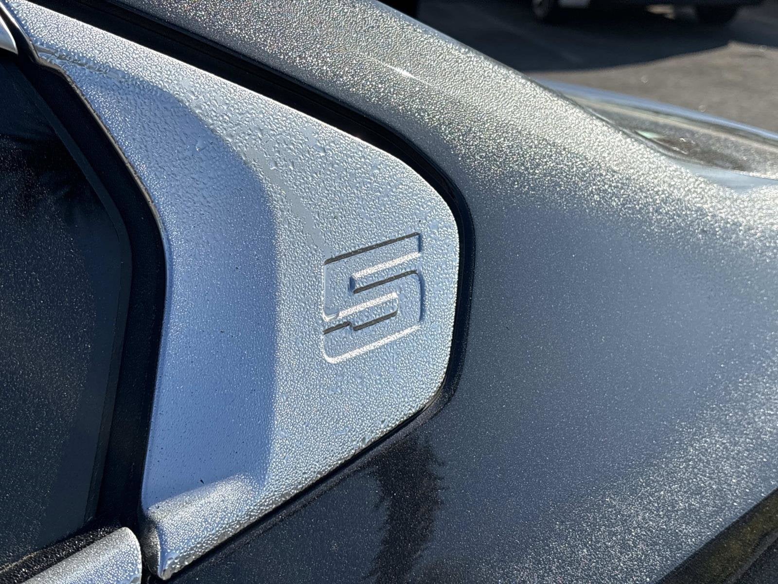 2026 BMW 5 Series 530i