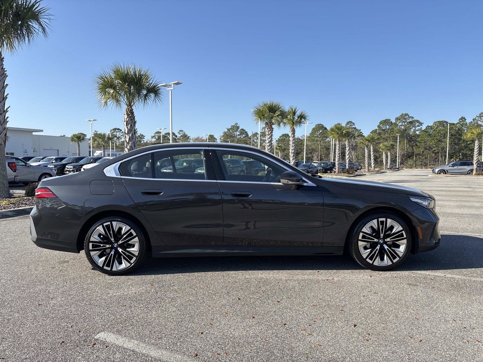 2026 BMW 5 Series 530i