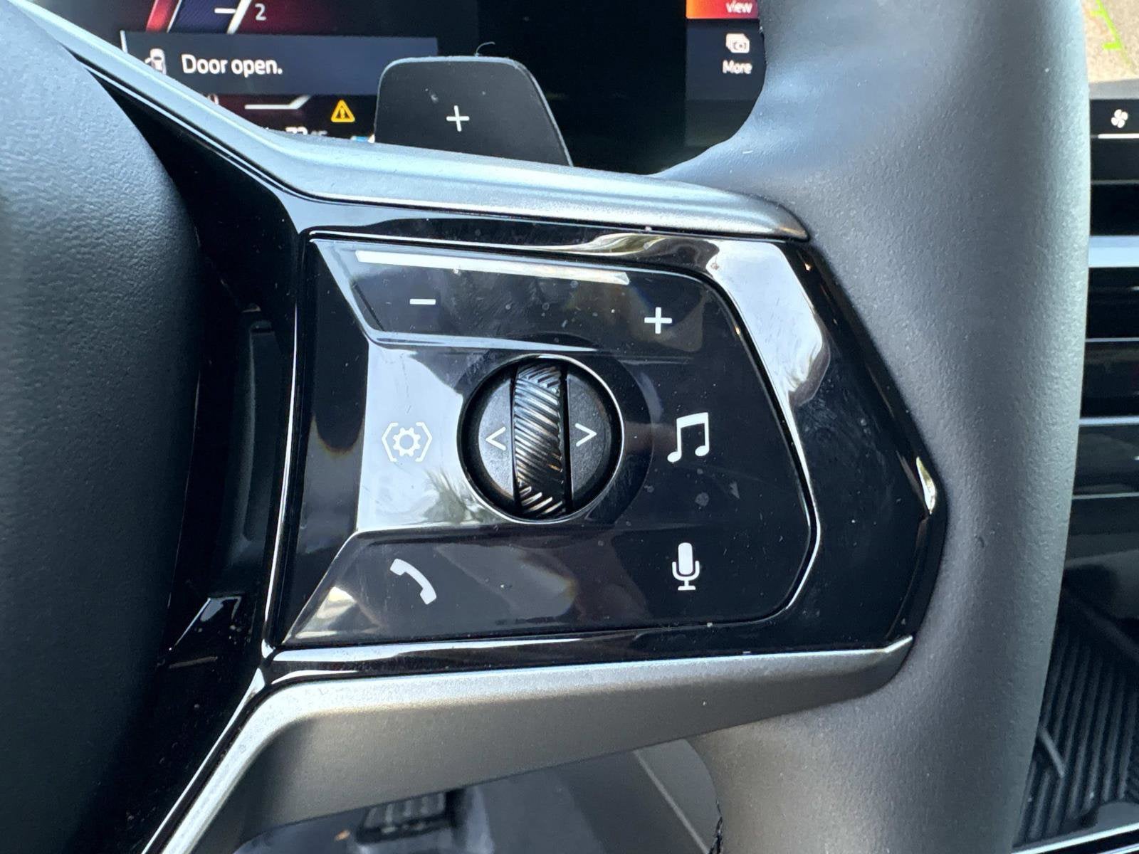 2026 BMW 5 Series 530i