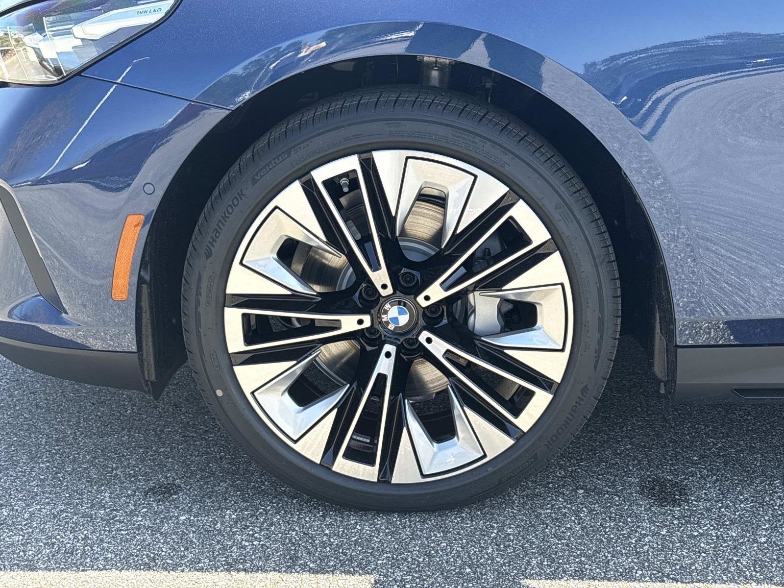 2026 BMW 5 Series 530i