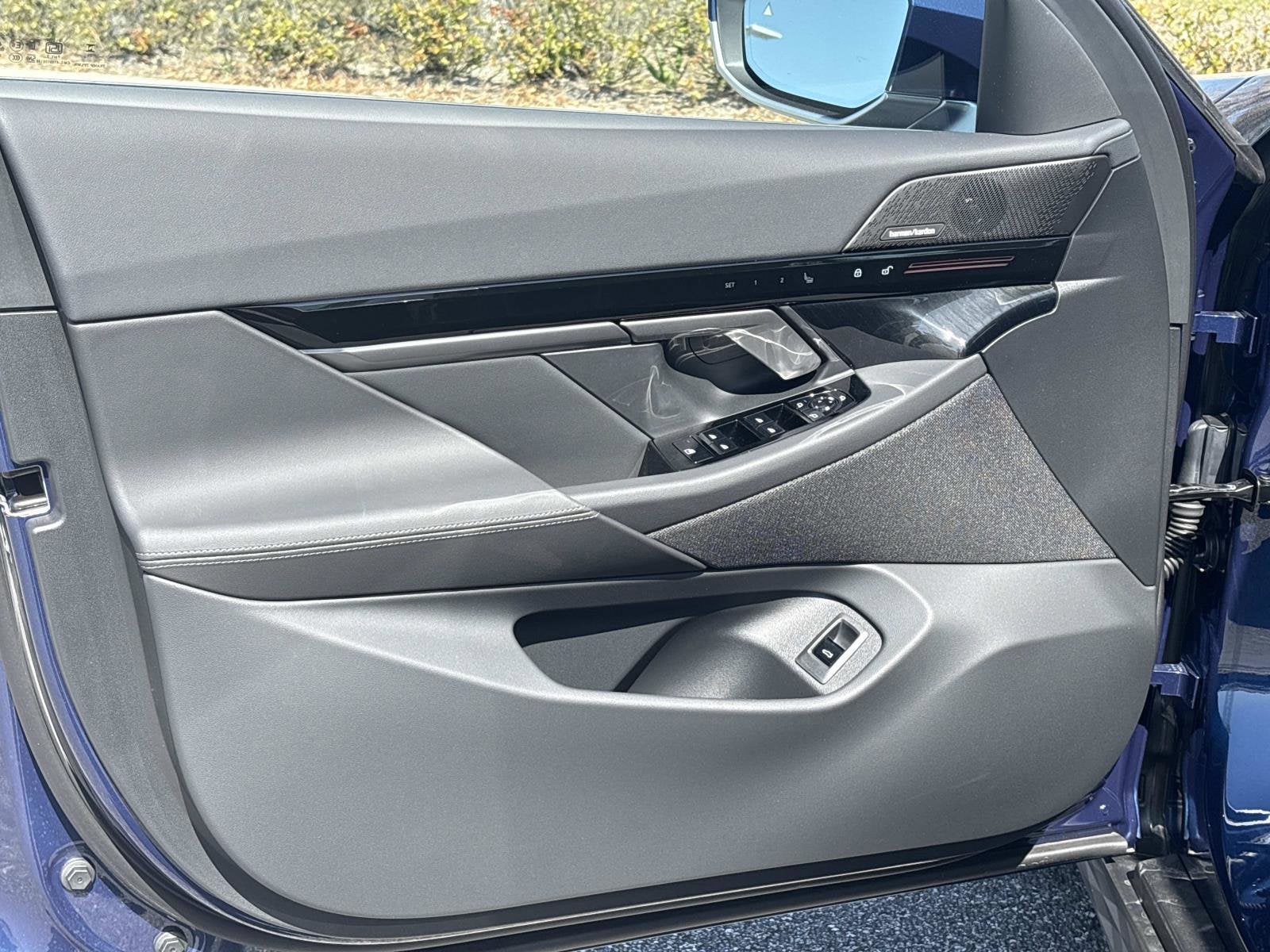 2026 BMW 5 Series 530i
