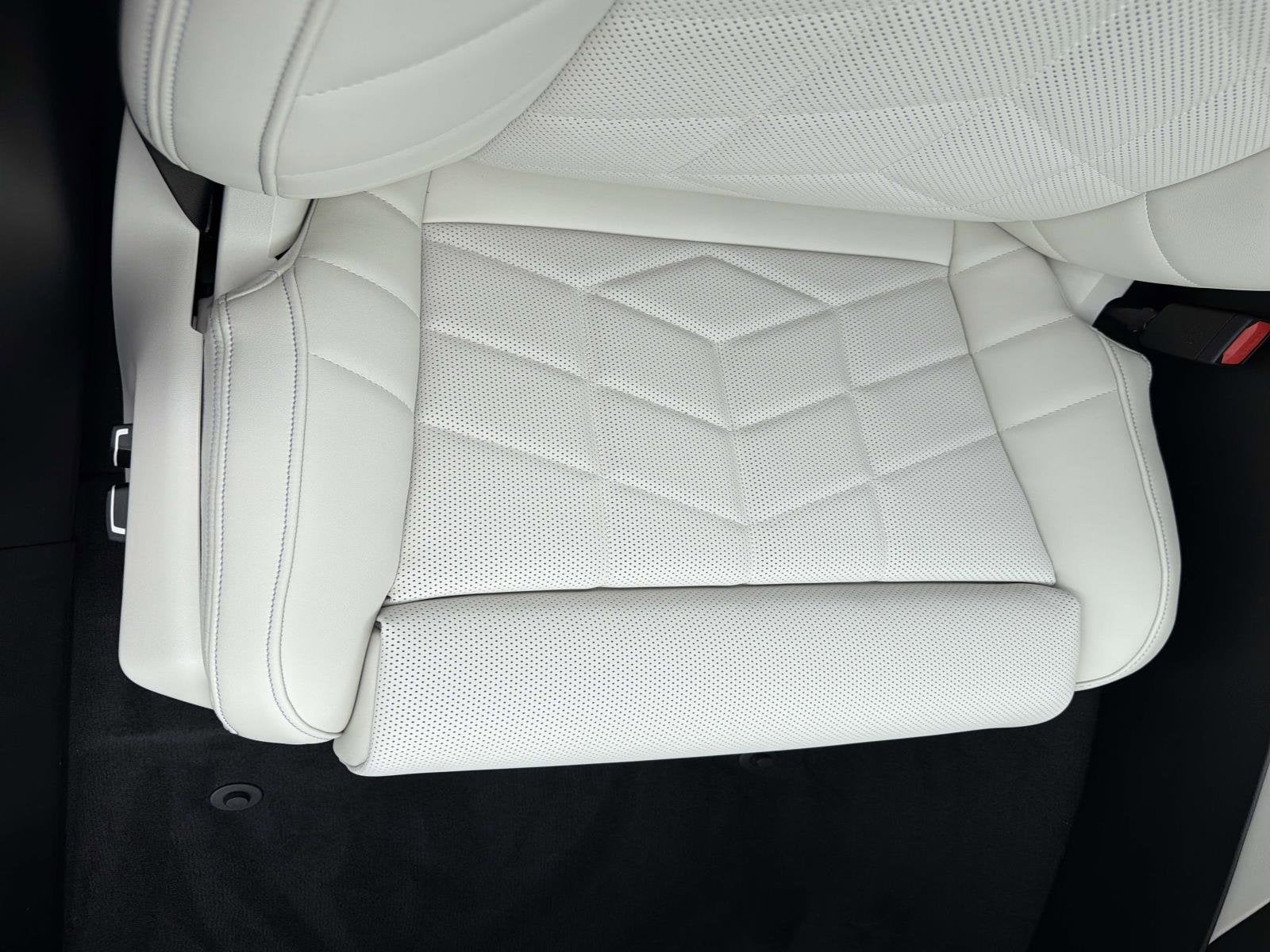 2026 BMW 5 Series 530i