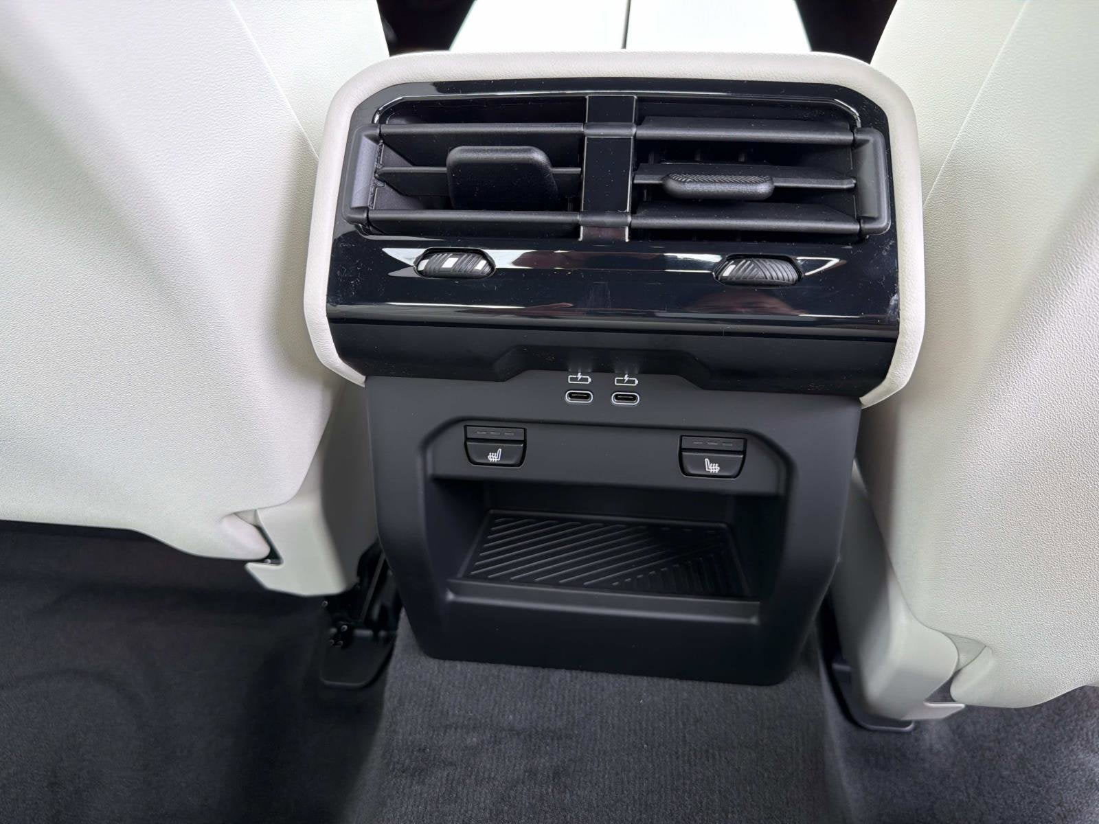 2026 BMW 5 Series 530i