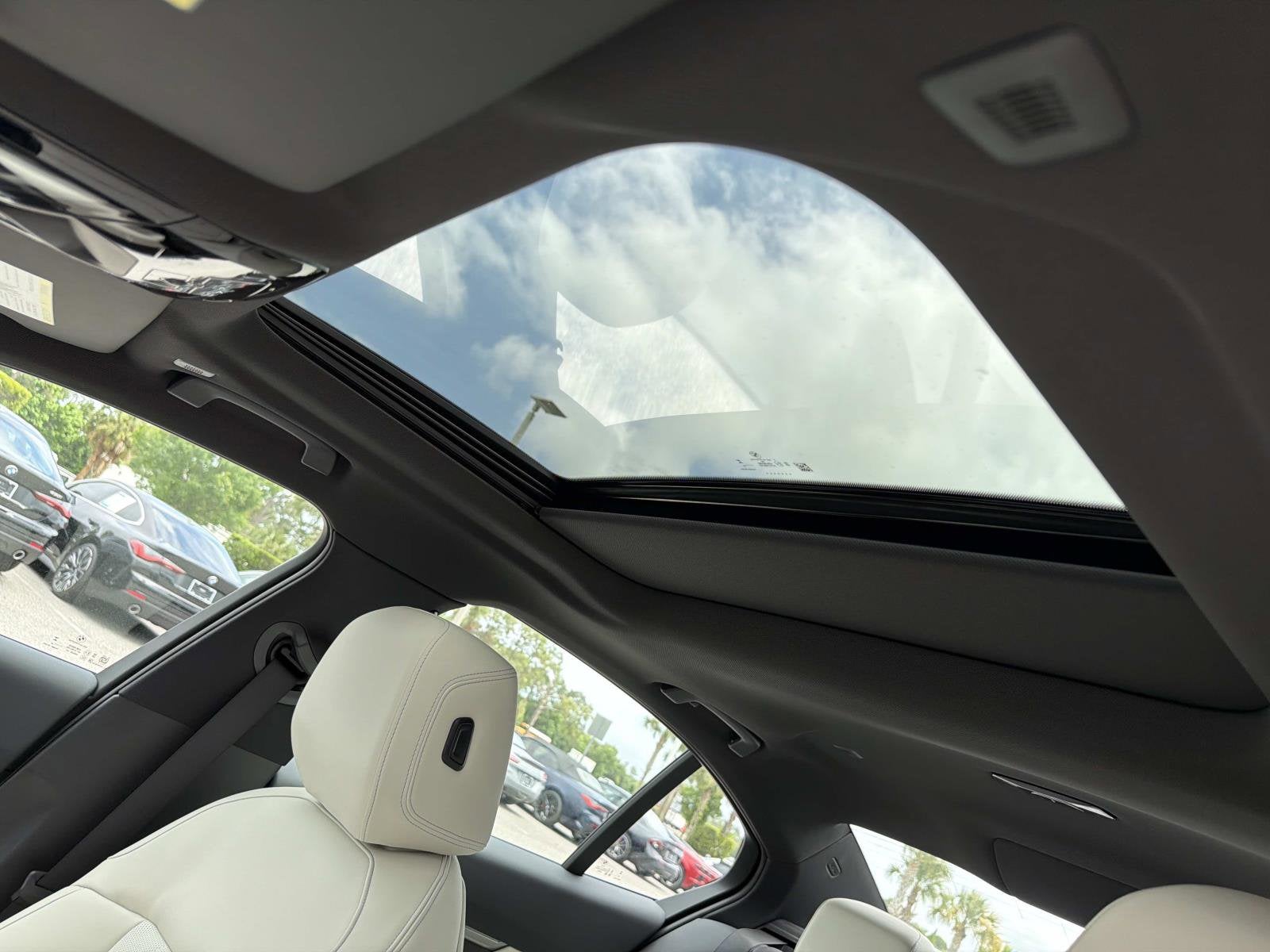 2026 BMW 5 Series 530i