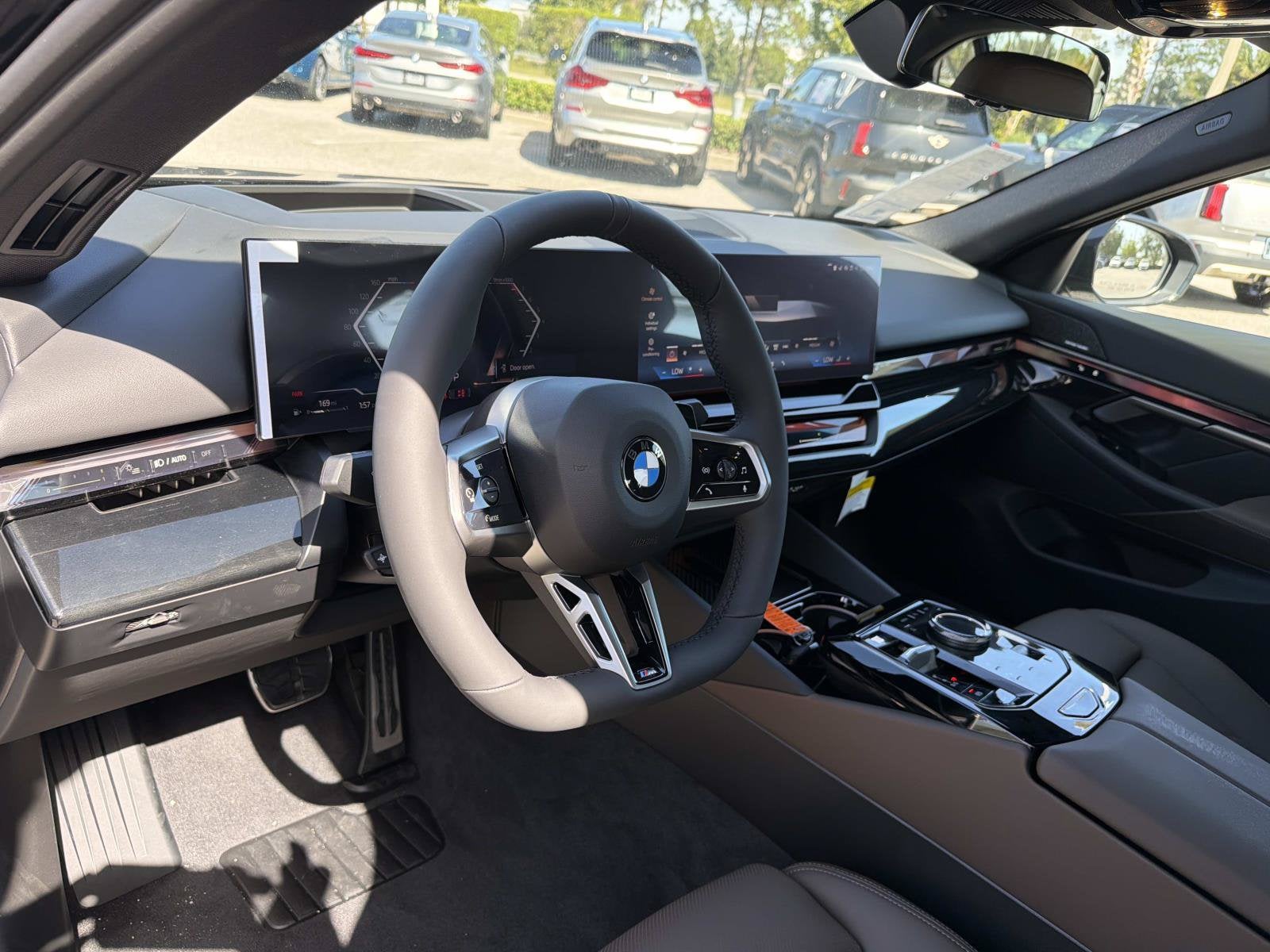 2027 BMW 5 Series 530i