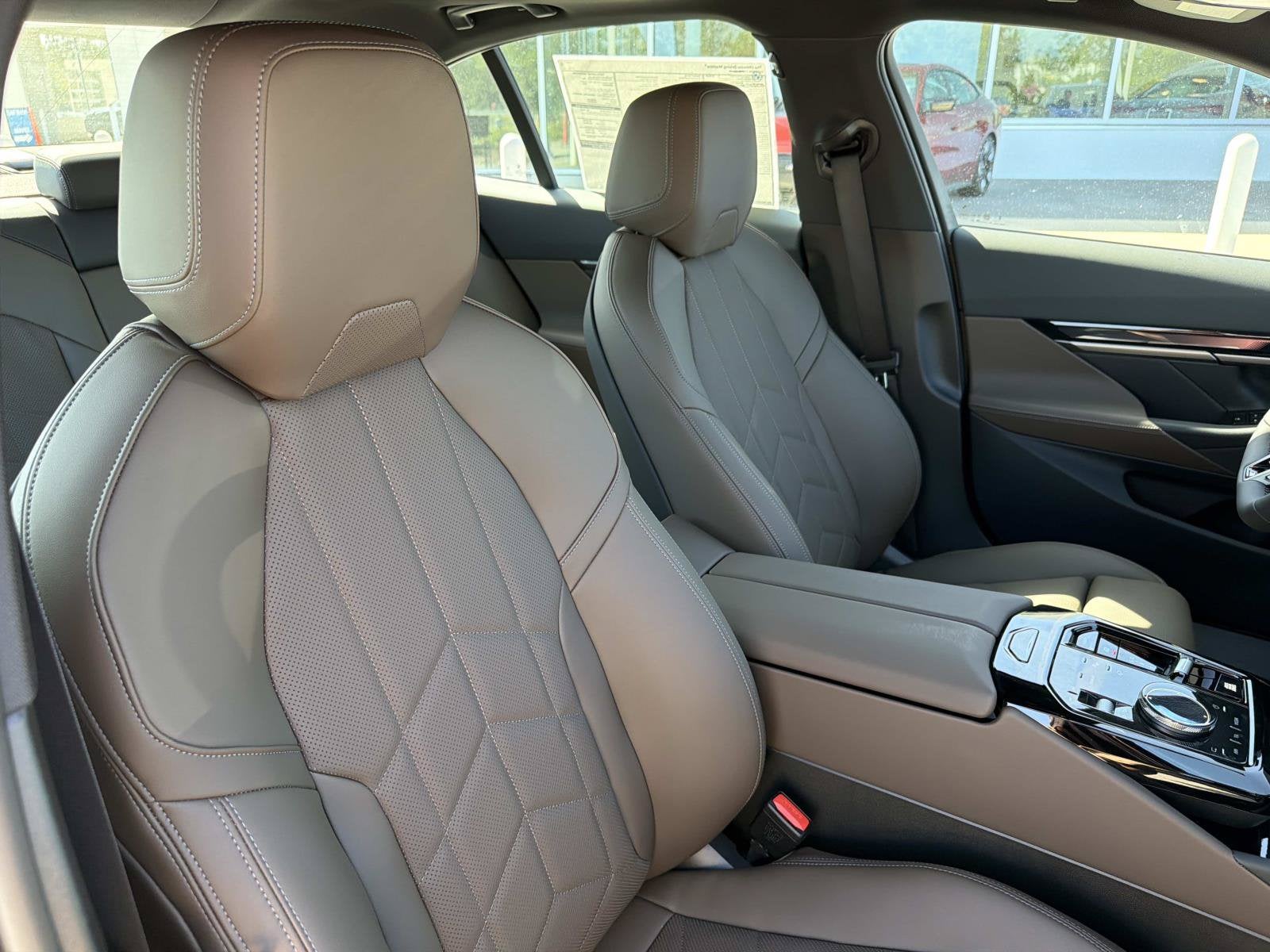 2027 BMW 5 Series 530i
