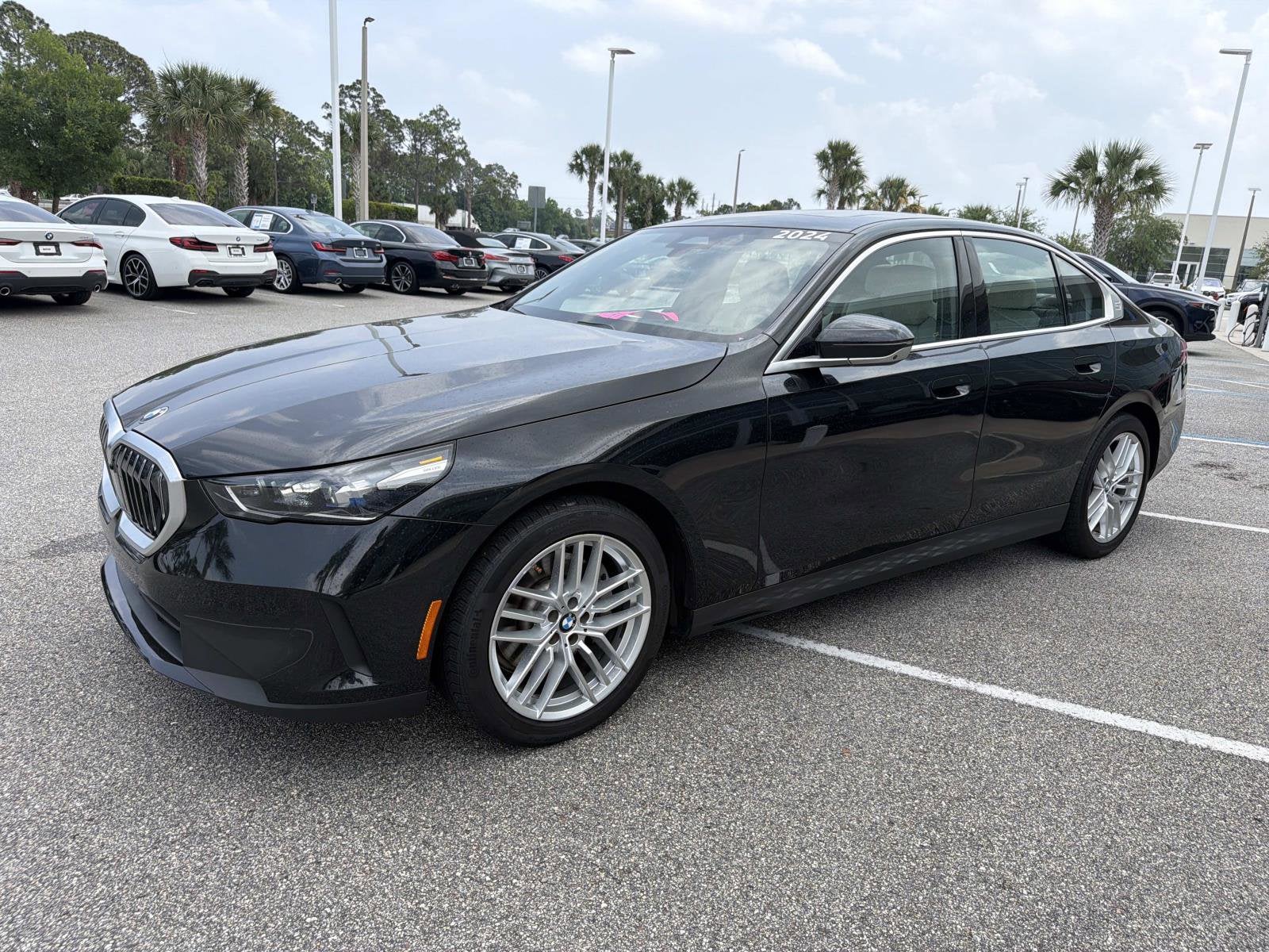 2024 BMW 5 Series 530i