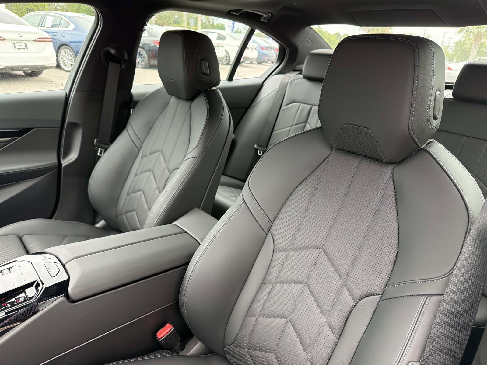 2026 BMW 5 Series 530i