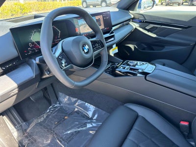 2025 BMW 5 Series 530i