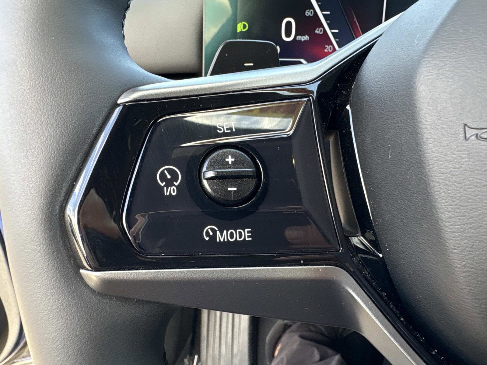 2025 BMW 5 Series 530i