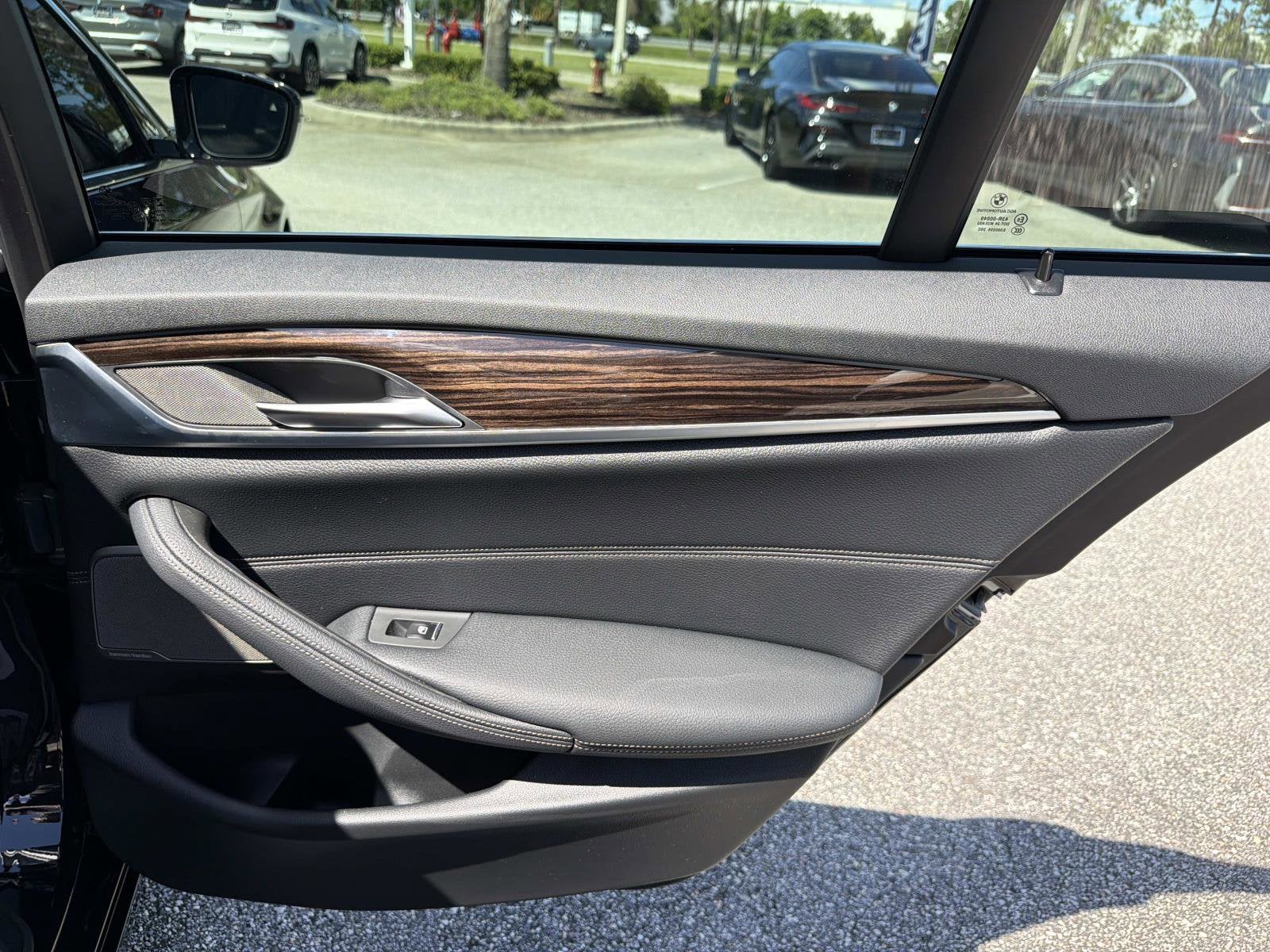 2023 BMW 5 Series 530i