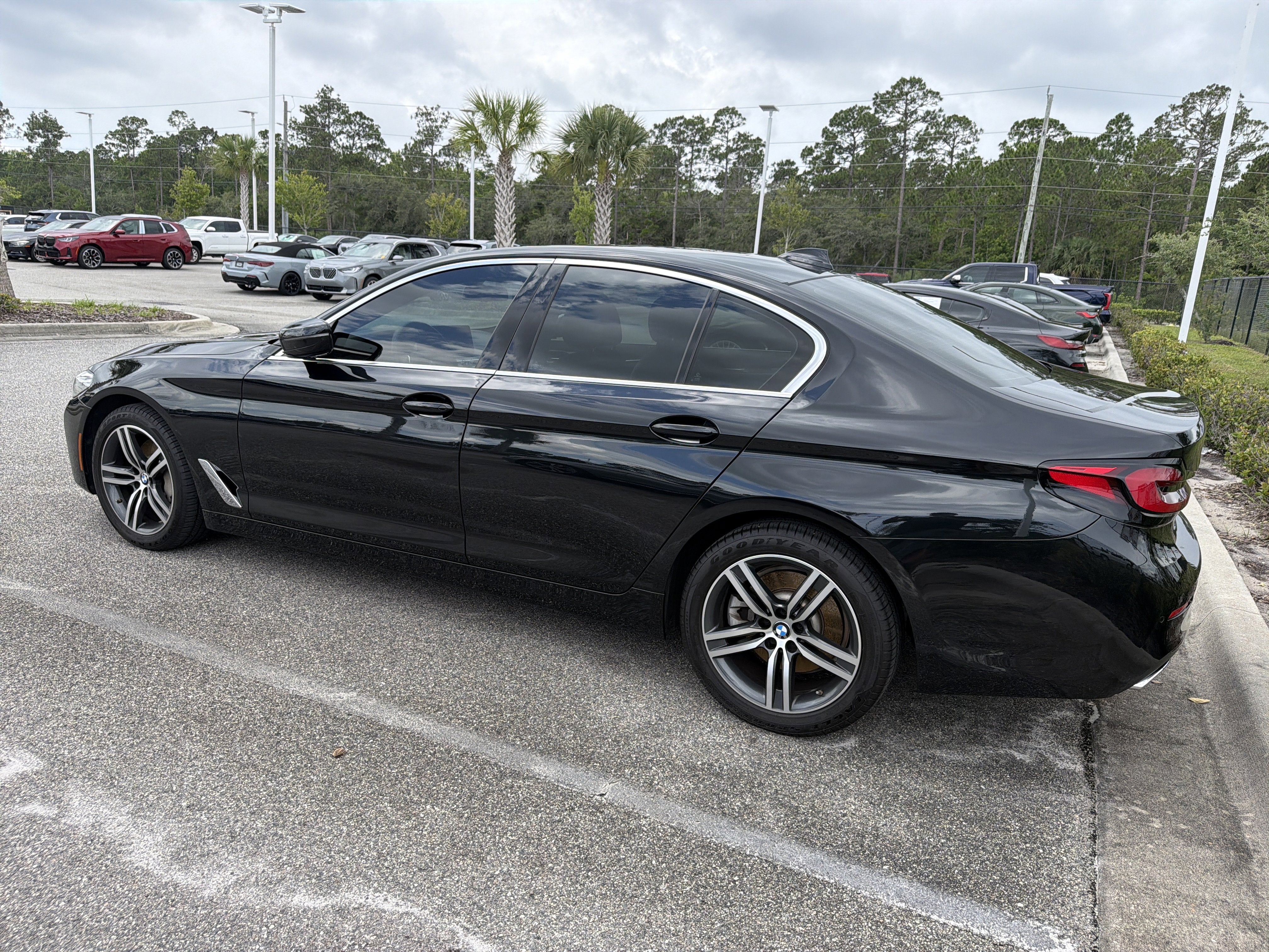 2023 BMW 5 Series 530i