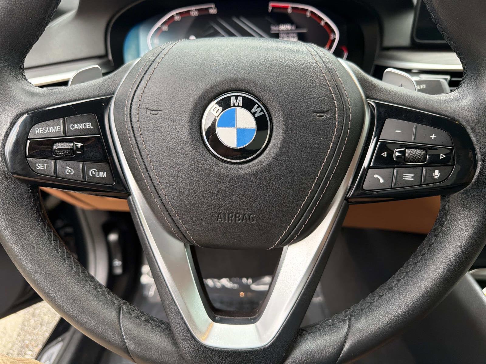 2023 BMW 5 Series 530i